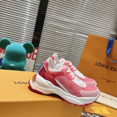 Louis Vuitton Low Shoes